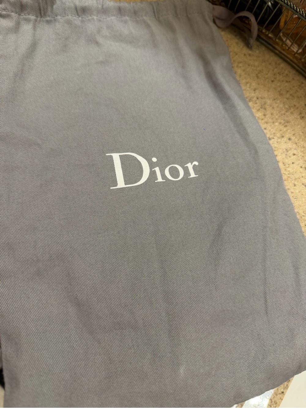 Dior Mini Red Saddle Crossbody Bag, Matte Red Color, excellent condition! - Picture 2 of 3